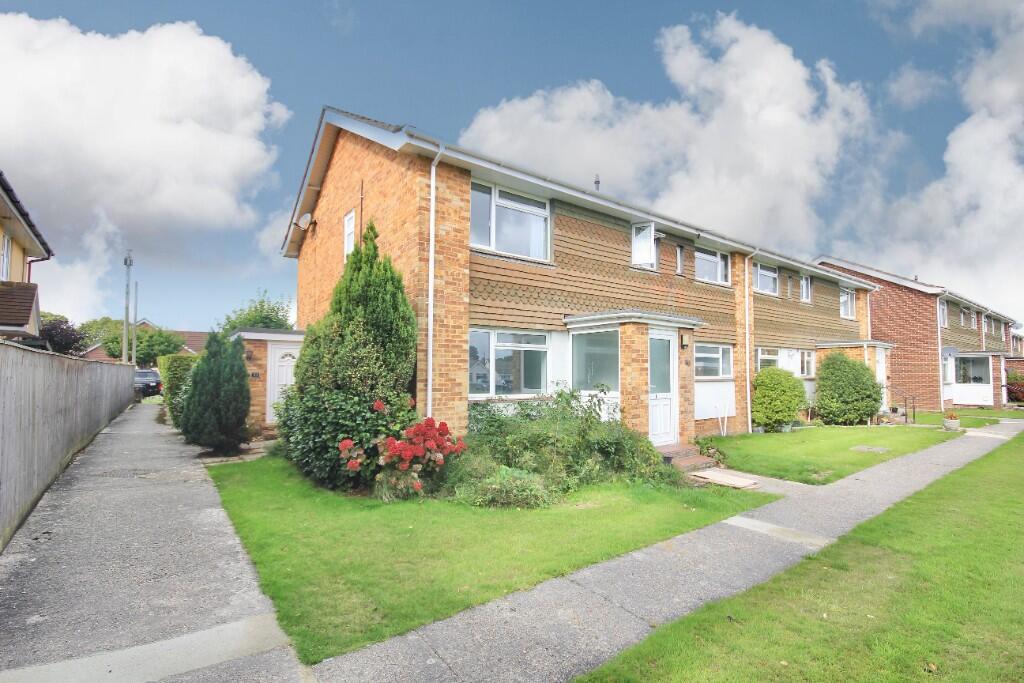 Main image of property: Aspen Place, New Milton, Hampshire, BH25