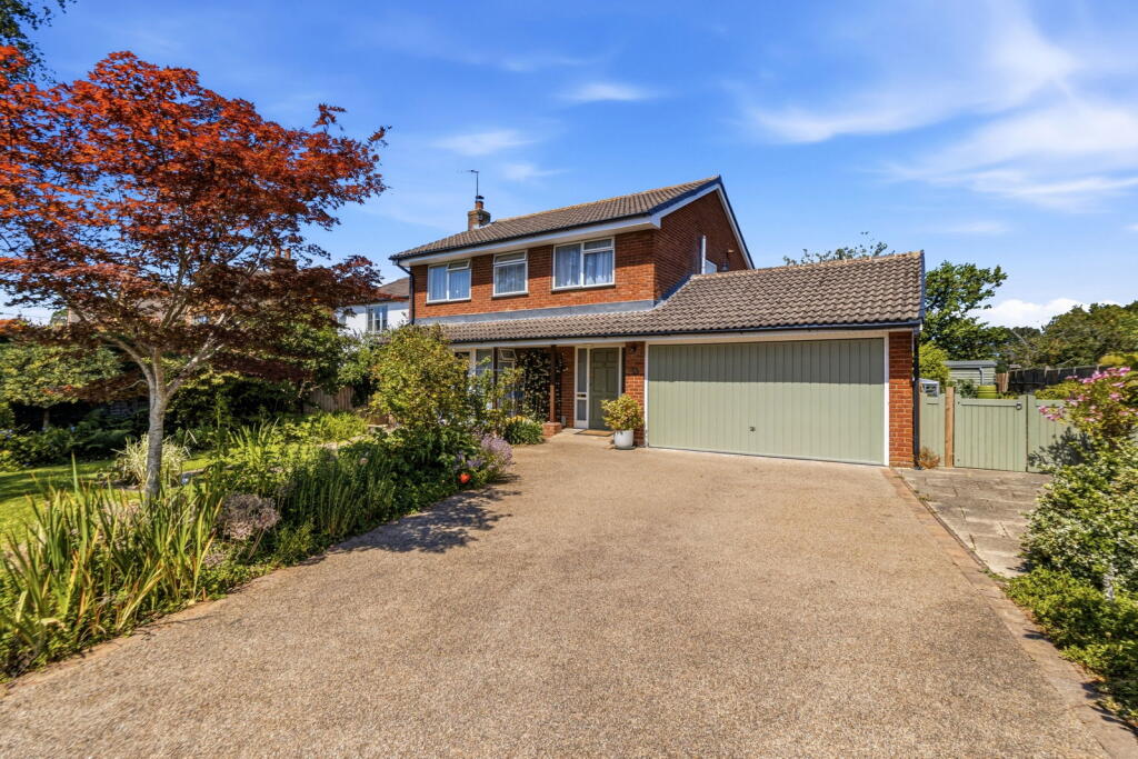Main image of property: 33 Huntingdon, Cradley, Malvern, Herefordshire, WR13