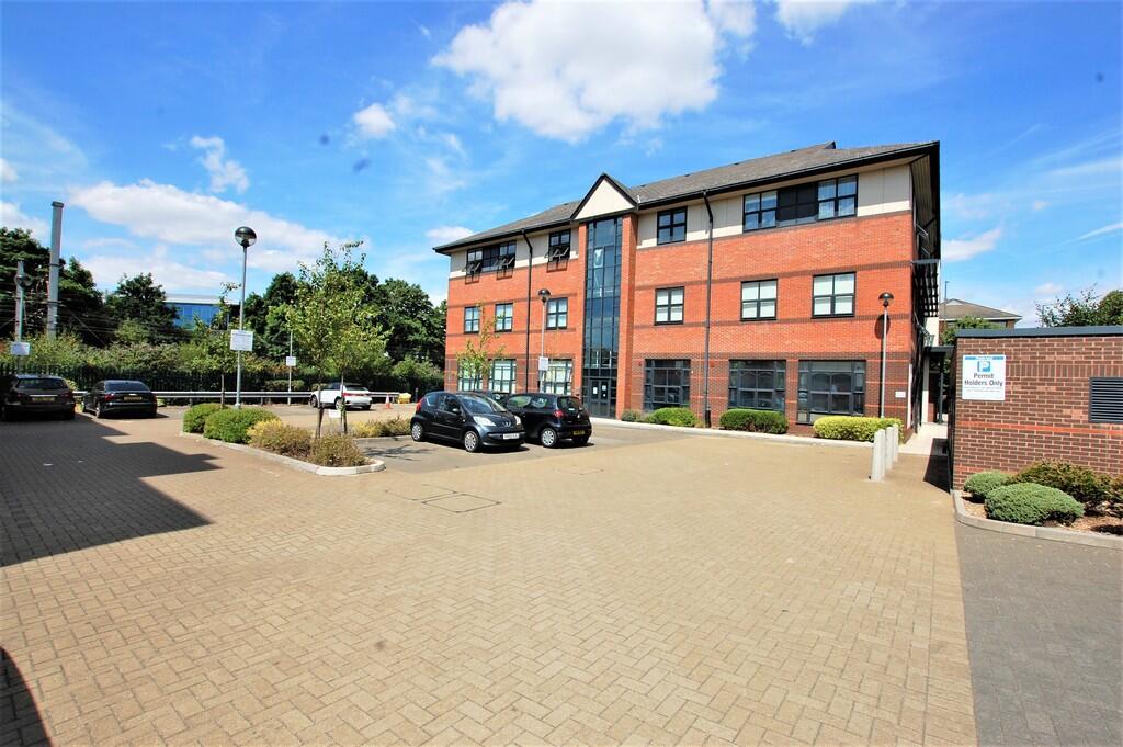 Main image of property: Great North Road, Hatfield
