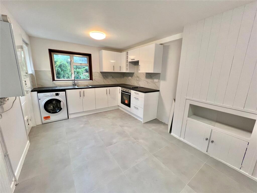 Main image of property: Gordon Road, Bounds Green, London, N11