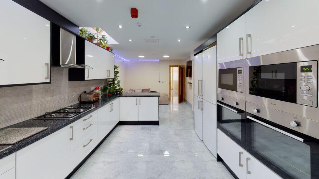 Main image of property: 20 Rookery Road, Selly Oak, B29 7DQ