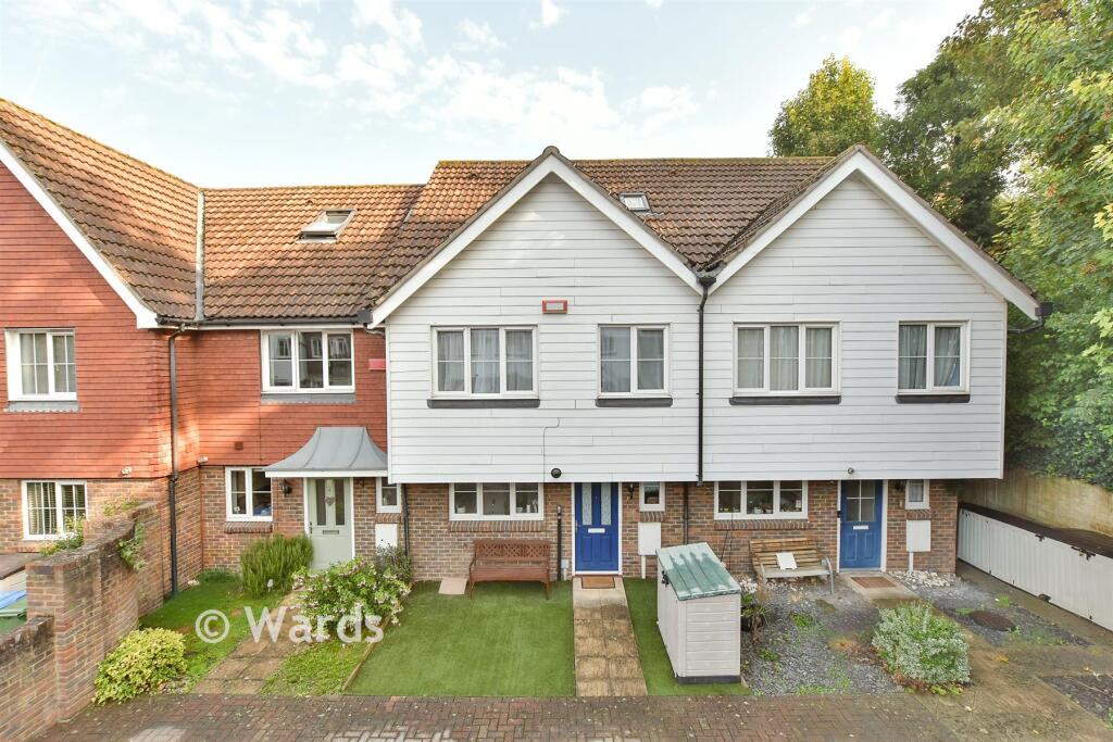 Main image of property: Finch Close, Faversham, Kent