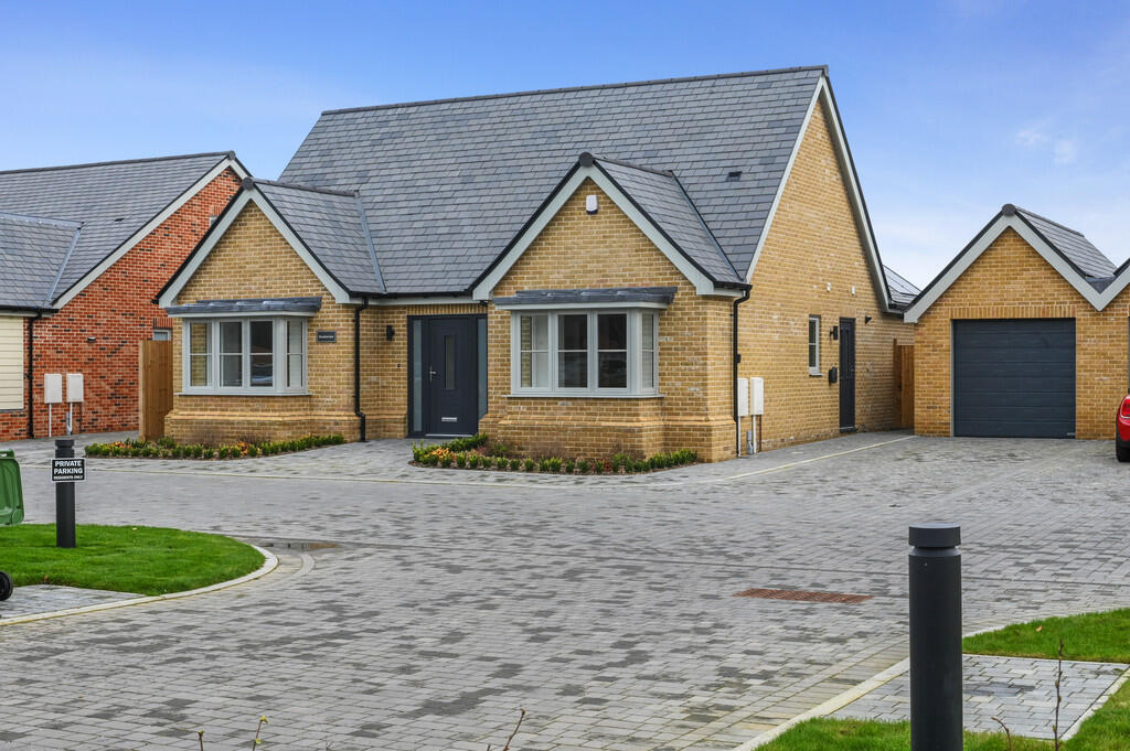 Main image of property: Tendring Road, Thorpe-le-soken, Clacton-on-Sea