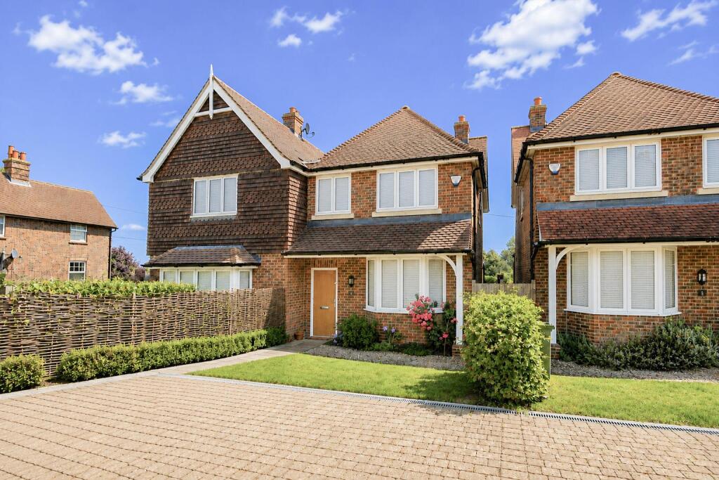 Main image of property: Cornford Crescent, Berwick BN26 6GF