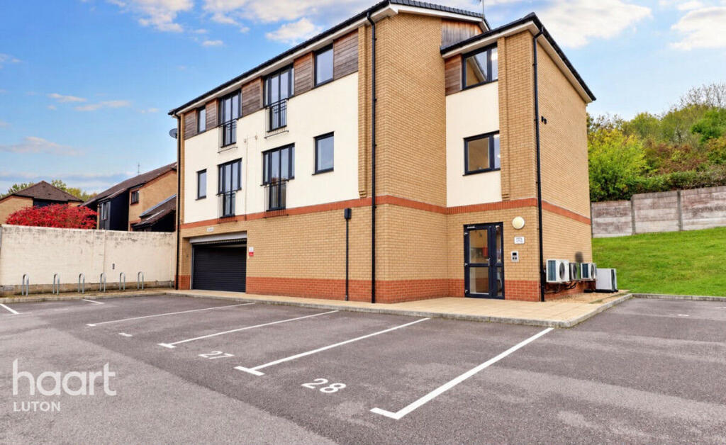 Main image of property: Mulberry Close, Luton