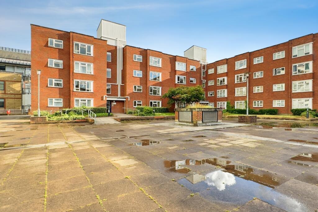 Main image of property: Bedford House, Onslow Street, Guildford, Surrey, GU1
