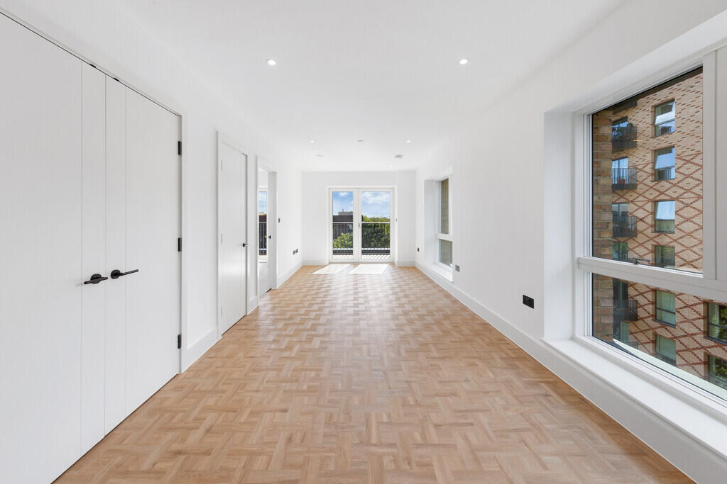 Main image of property: No1 Clapham Junction