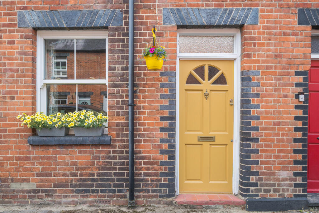 Main image of property: Victoria Road, Godalming, GU7