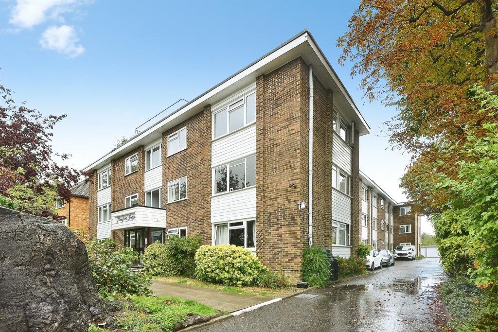 Main image of property: Cumberland Road, Brighton