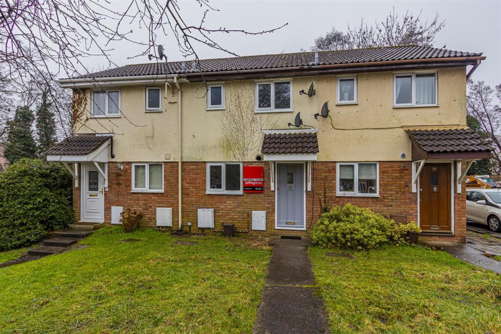 Main image of property: Woodlawn Way, Thornhill