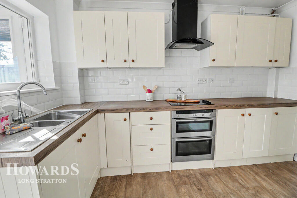 Main image of property: Hastings Close, Tasburgh