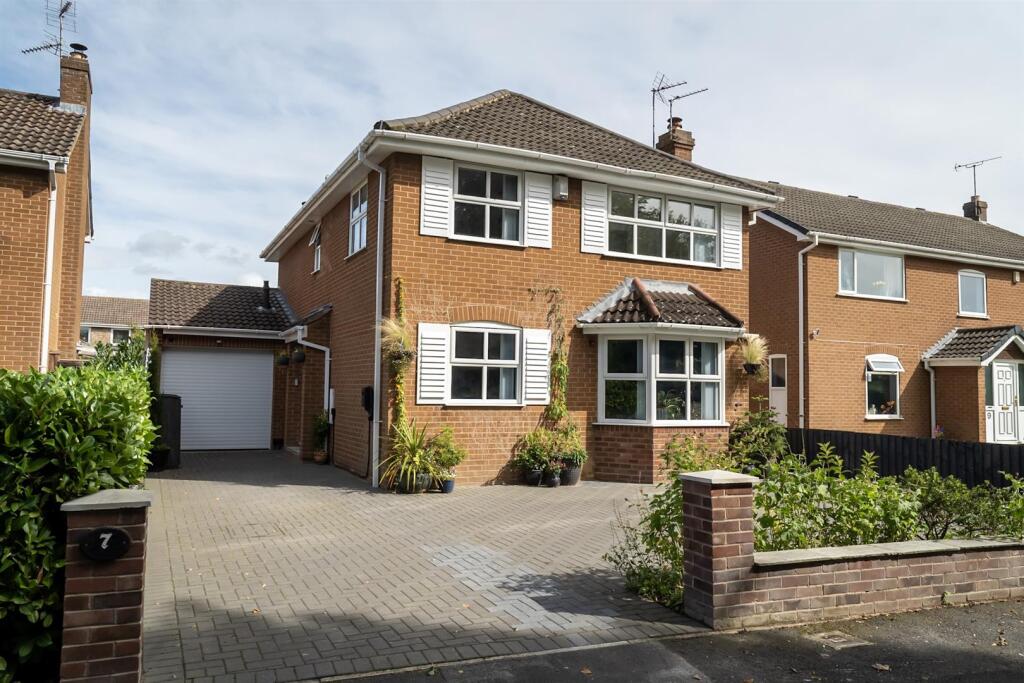 Main image of property: Park Close, Skelton, York YO30 1YY