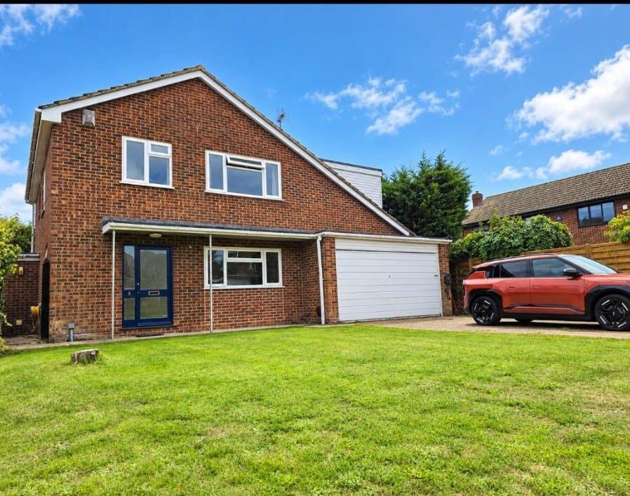 Main image of property: Byron Close, Canterbury, CT1 1XN