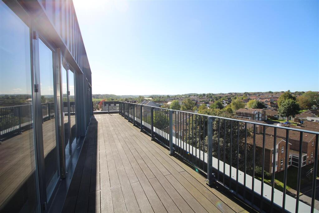 Main image of property: Riverside View, Keynsham
